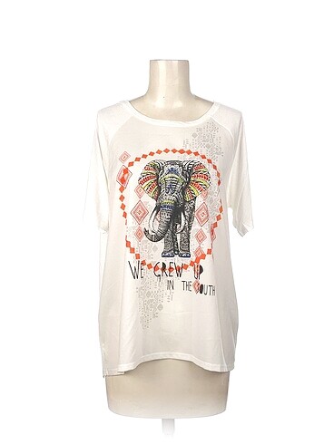 PreLoved T-shirt %70 İndirimli.