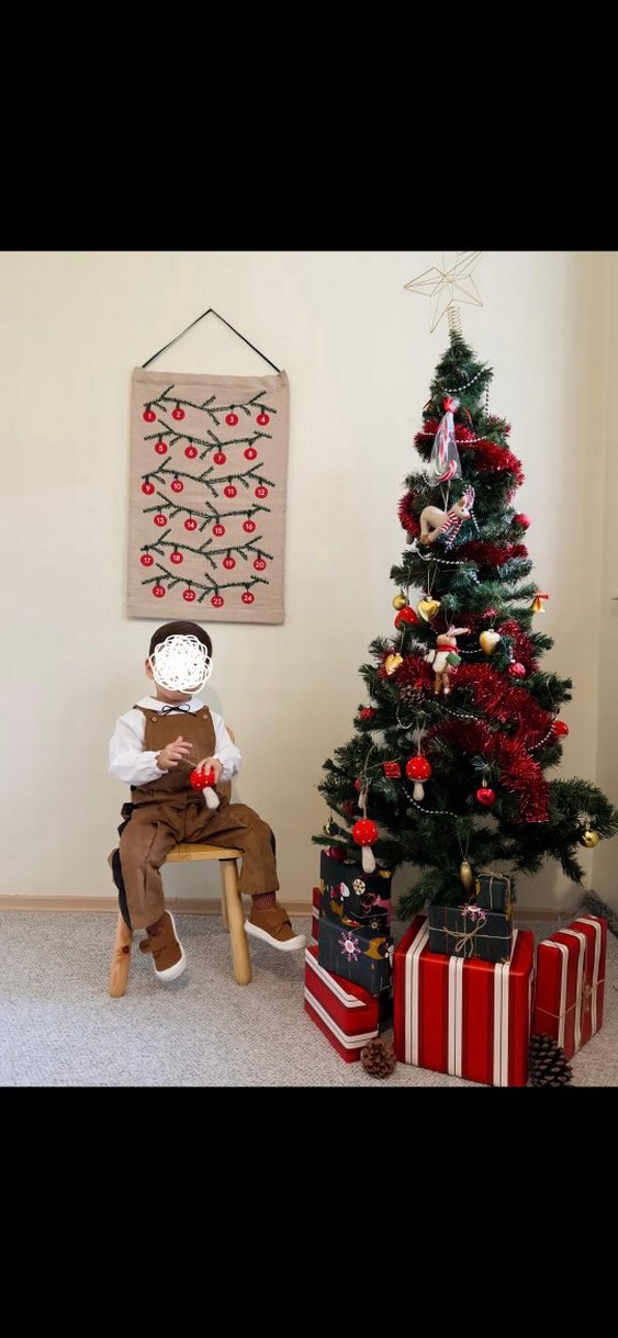 Kahverengi Çocuk Salopet Tulum ve Bebe Yaka Beyaz Gömlek - Görsel 2