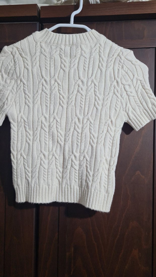 Kısa Kollu Bej Örgü Kadın Kazak - Görsel 3