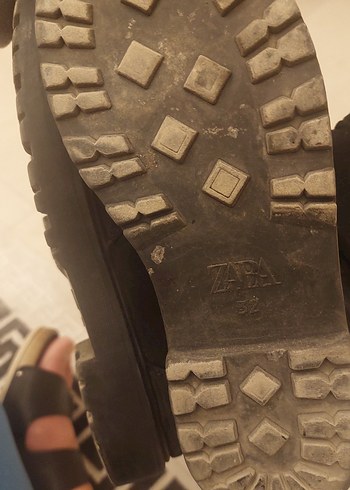 Siyah Süet Kürklü  Dolgu Topuk kiz cocuk Bot 32 numara - Görsel 5