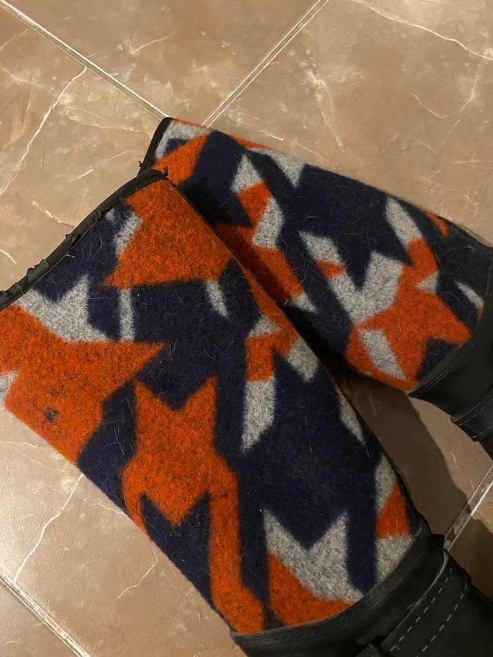 Desenli Yün Kadın Diz Boyu Botlar - Görsel 2