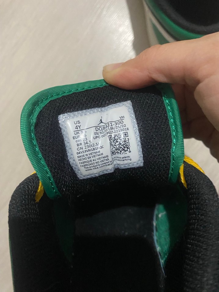 Kadın Yeşil Spor Ayakkabı Sarı Bağcıklı - Görsel 3