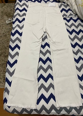 Beyaz Kadın Kot Pantolon - Görsel 2