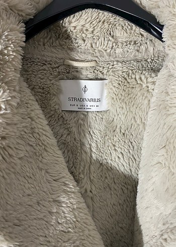 Beyaz Kürklü Kadın Ceket - Görsel 3