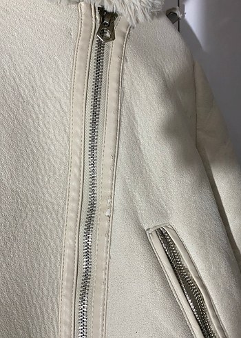 Beyaz Kürklü Kadın Ceket - Görsel 4