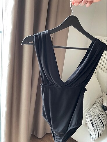 Stradivarius Siyah Body
