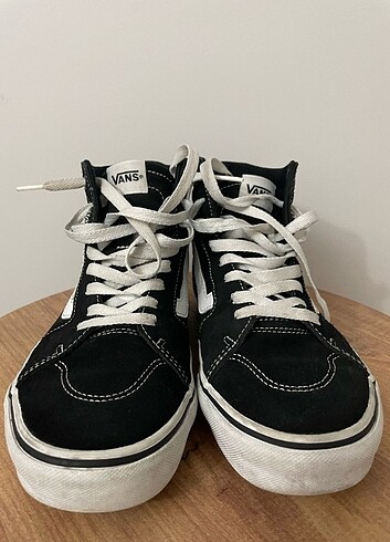 1 Aylık Vans