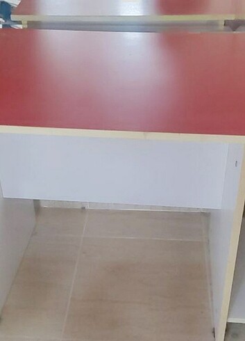 Bilgisayar masası 