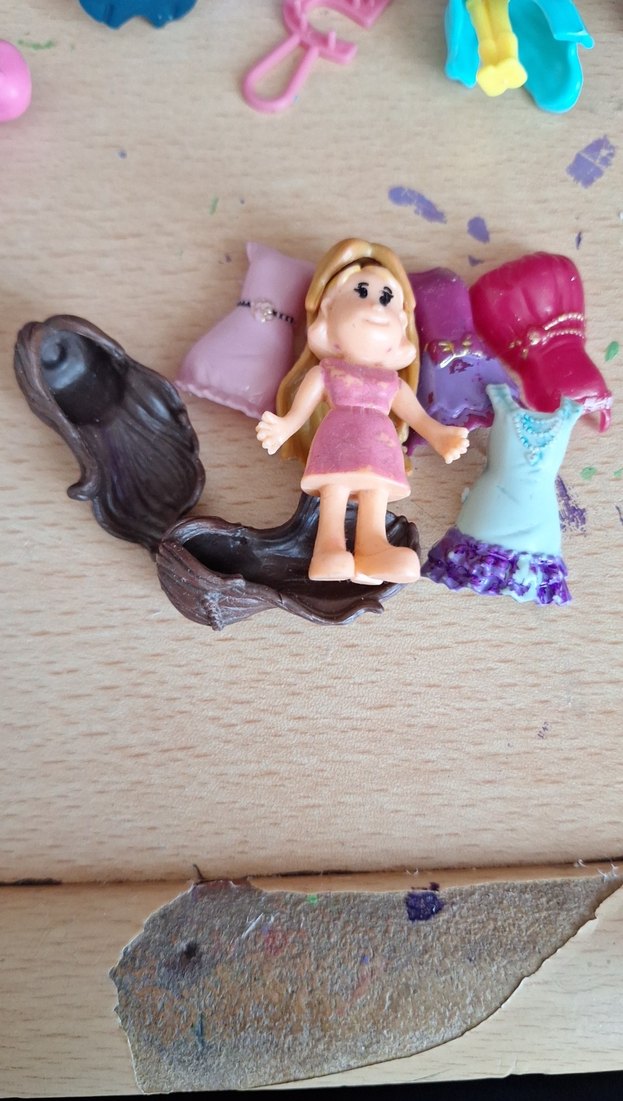 Renkli Mini Aksiyon Figürleri Seti - Görsel 2