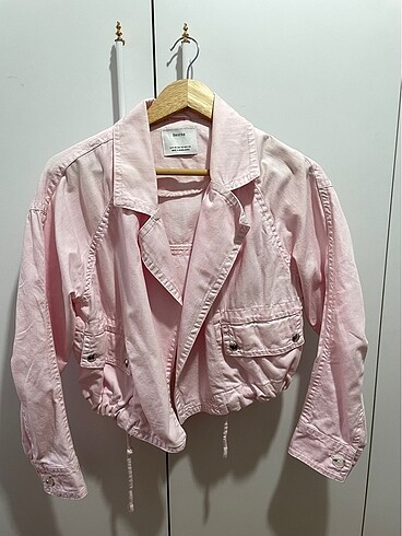 Bershka bebek pembesi ceket