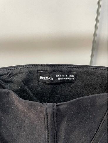 s Beden Bershka korse model top