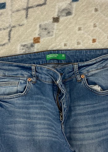 Benetton Dantel İşlemeli Mavi Bol Kesim Kadın Kot Pantolon