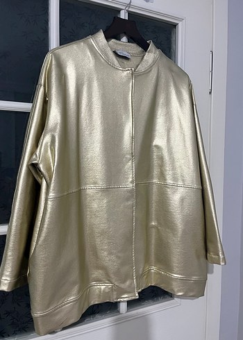 Altın Renk Parlak Kadın Deri Ceket - Görsel 3