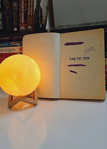 İNCİ ARAL ; TAŞ VE TEN