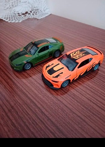 2 Adet Ford Mustang Yeni