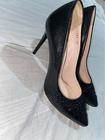 Siyah stiletto
