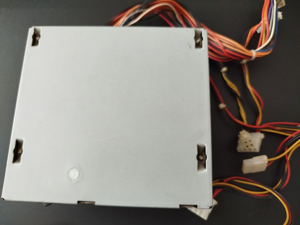 Gri Beyaz ATX-300W Güç Kaynağı (Çalışıyor mu bilmiyorum) - Görsel 2