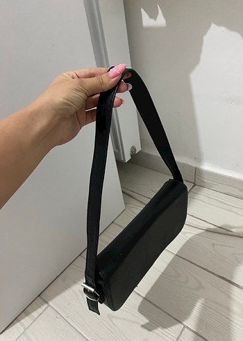 Deri Siyah Minimalist Kadın Çanta