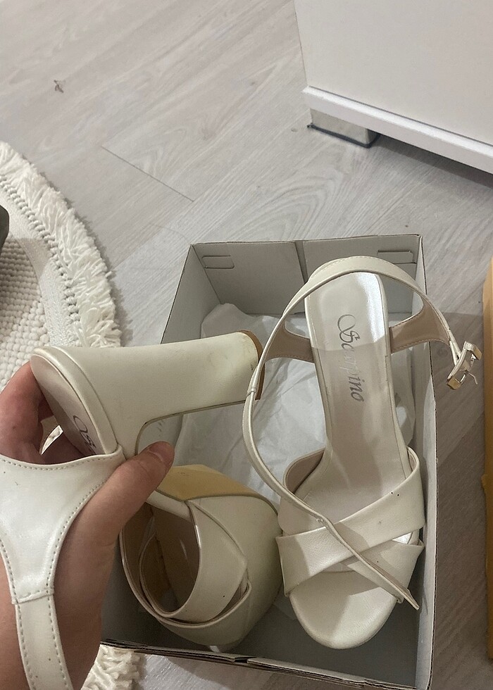 Topuklu ayakabı - Görsel 2