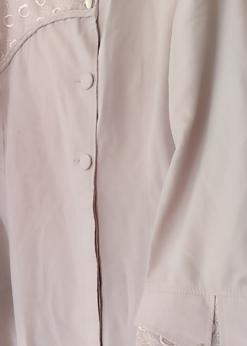 Düğmeli Bej Kadın Uzun Klasik Kaban - Görsel 2