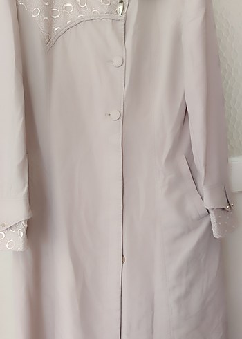 Düğmeli Bej Kadın Uzun Klasik Kaban - Görsel 3