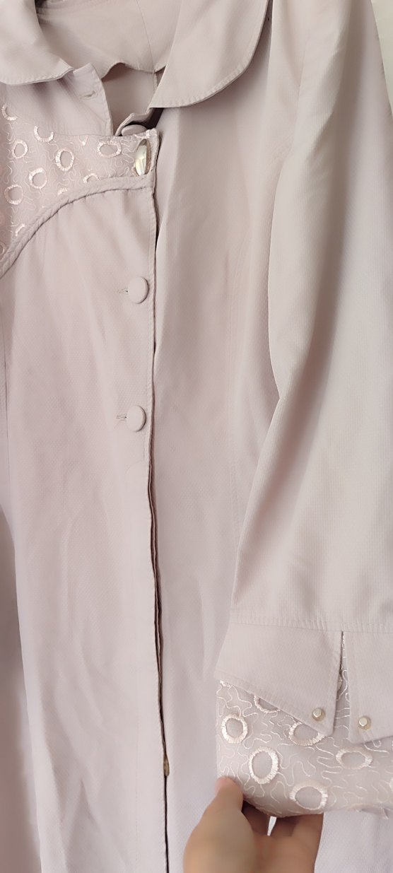 Düğmeli Bej Kadın Uzun Klasik Kaban - Görsel 2