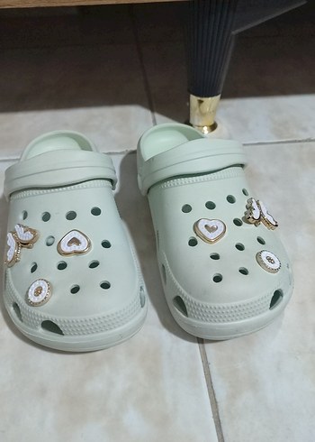 Nakışlı, Tokalı Beyaz Platform Terlik - Görsel 2