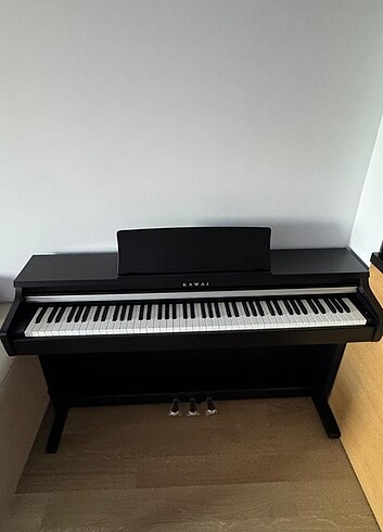 Kawai CN17B PİYANO 