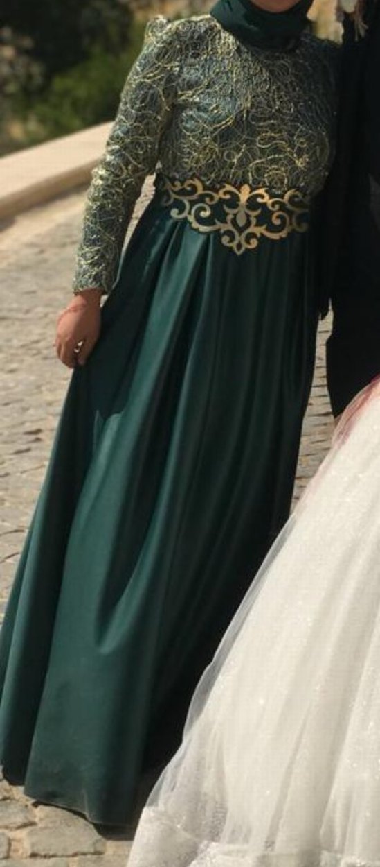 Drapeli İşlemeli Uzun Gold ve yeşil Abiye Elbise - Görsel 2