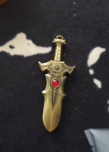 Altın Renkli Aksiyon Figürü Kılıç Çakmak - Görsel 2