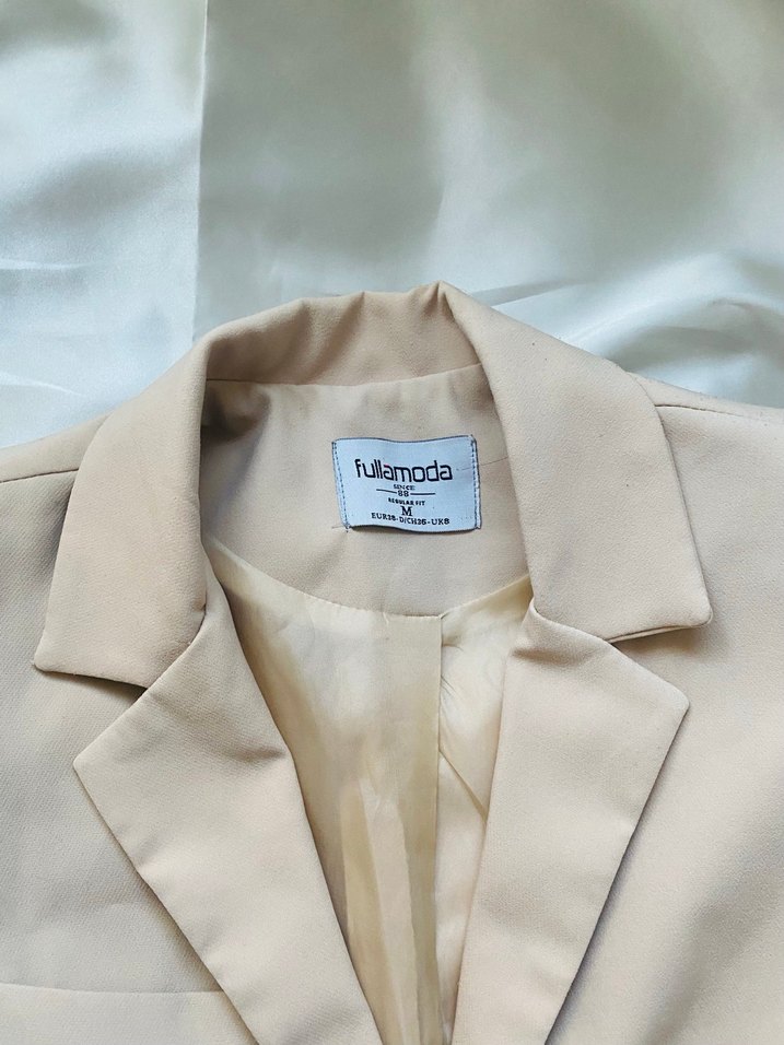 Bej Düğmeli Kadın Blazer Ceket - Görsel 2