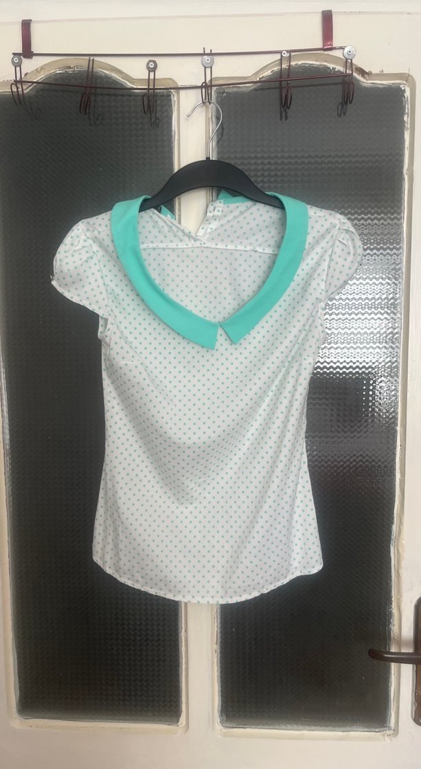 Turkuaz Yaka Detaylı Hamile Bluzu - Görsel 2