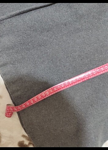 40 Beden gri Renk Ürün standart ama 40 beden üzerine tavsiye etmem