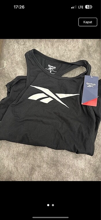 Reebok atlet