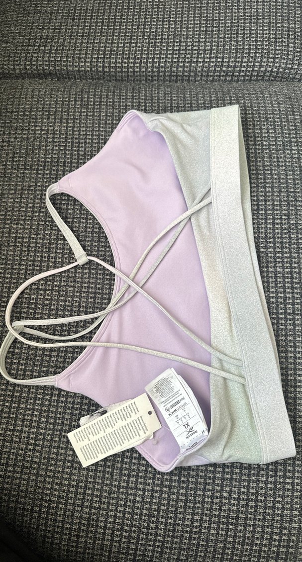 Gri Spor Sütyeni Street Wear Tarzı - Görsel 2