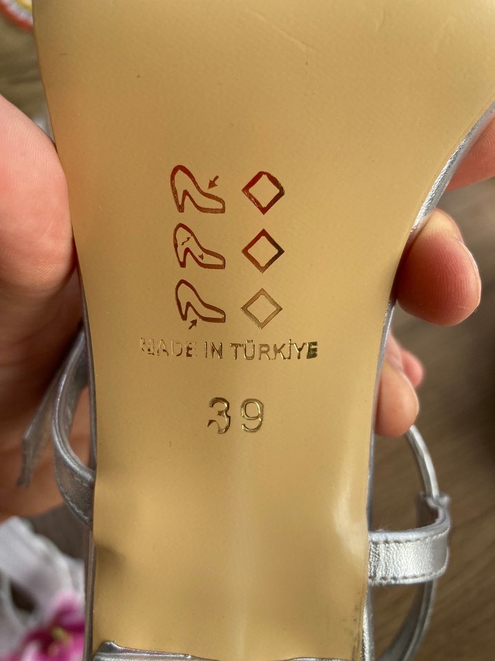 Gümüş bantlı Kadın Topuklu - Görsel 4