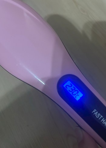 Diğer Pastel Pembe Saç Düzleştirici FASTHAIR