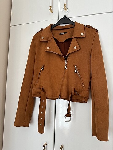 Diğer Kemerli Oversize Crop Süet Ceket