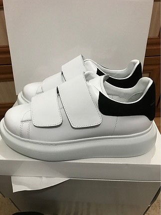 Diğer Alexander Mcqueen