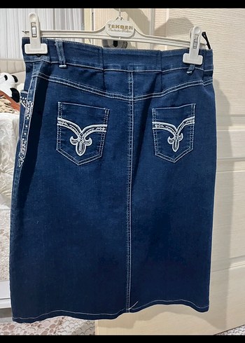 Kadın Lacivert Nakışlı Denim Midi Etek - Görsel 2