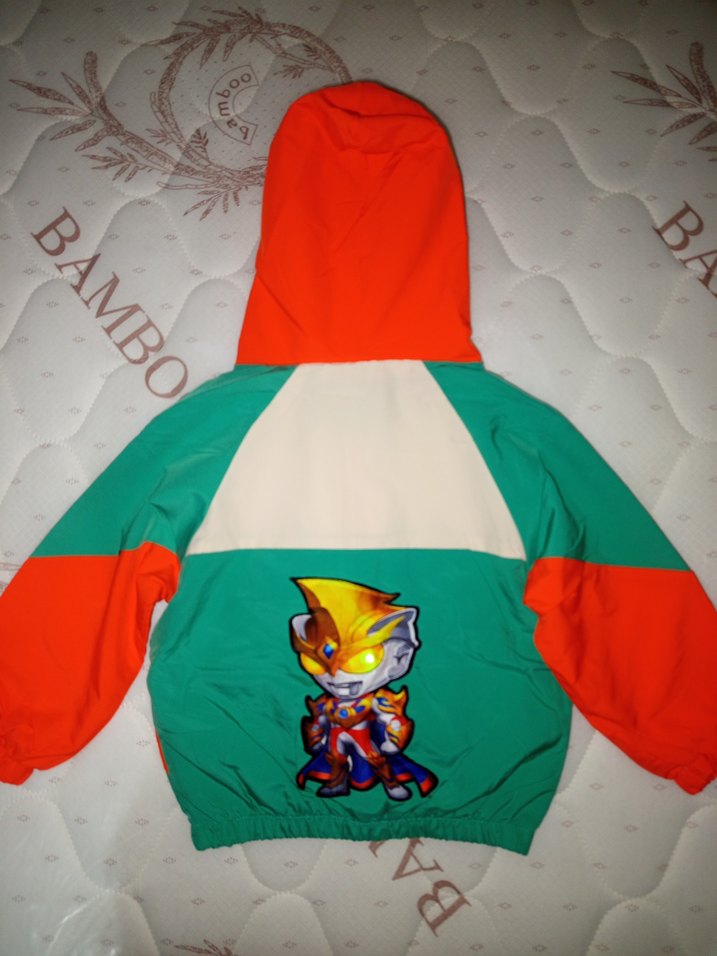 Renkli Kapüşonlu Fermuarlı Unisex İşıklı Çocuk Ceketi - Görsel 3