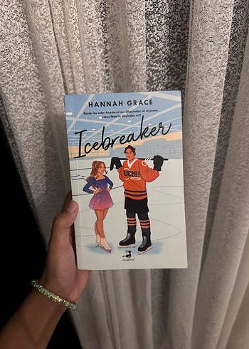 Hannah Grace'den Icebreaker Romanı