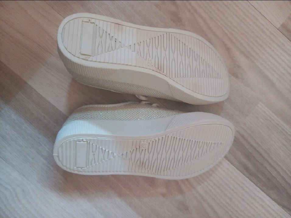 Kız Çocuk beyaz ayakkabı - Görsel 3