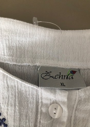 Zara Nakışlı Beyaz şile bezi gömlek