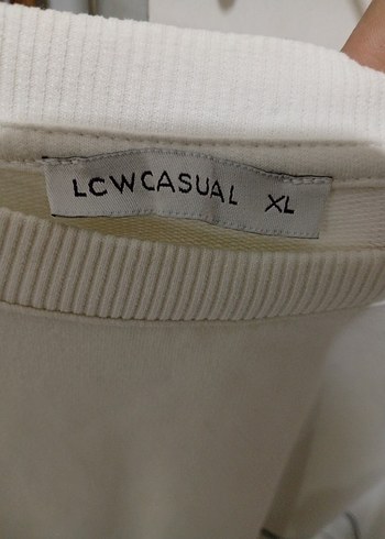 Beyaz Baskılı Kadın Sweatshirt - Görsel 5