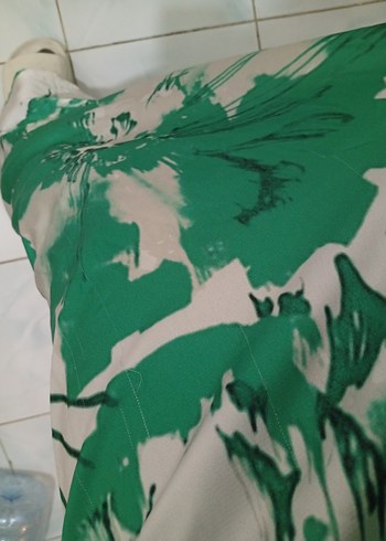 Yeşil Bağlama Desenli Uzun Salaş Elbise - Görsel 5