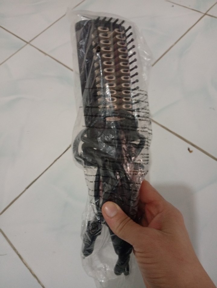 Gri Saç Düzleştirici Fırça - Görsel 4