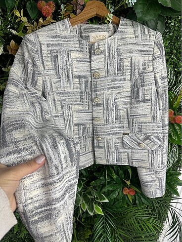 l Beden Crop ceket
