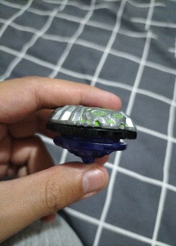  Beden Beyblade Hasbro Proto Nemesis xd