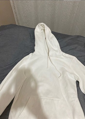 Pull and Bear Beyaz Kadın Sweatshirt